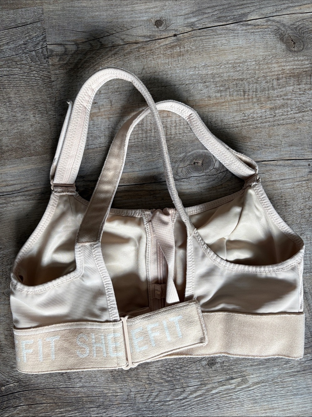 SHEFIT Ultimate Sports Bra - Picture 3 of 6
